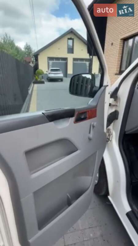 Минивэн Volkswagen Transporter 2006 в Полтаве