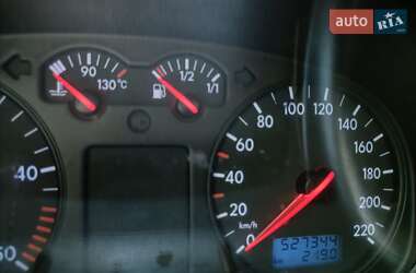 Минивэн Volkswagen Transporter 2002 в 