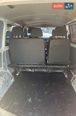 Грузопассажирский фургон Volkswagen Transporter 2011 в 