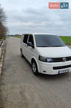 Грузопассажирский фургон Volkswagen Transporter 2011 в 