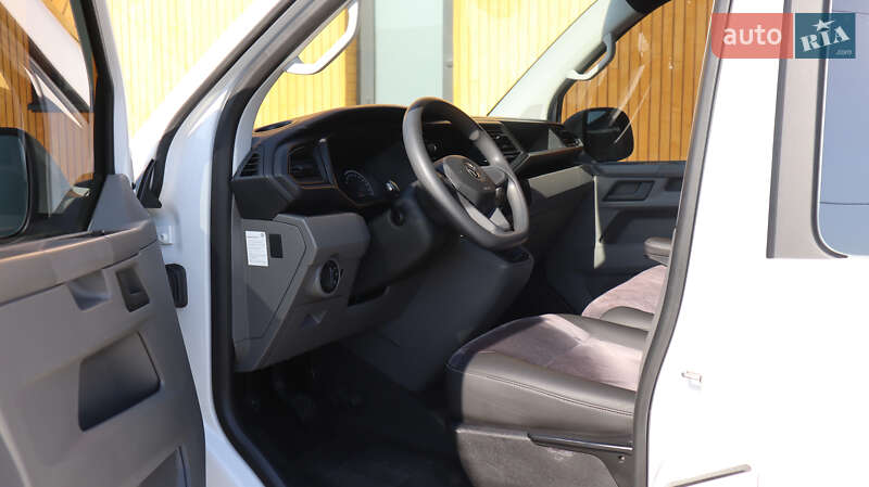 Минивэн Volkswagen Transporter 2019 в Ивано-Франковске