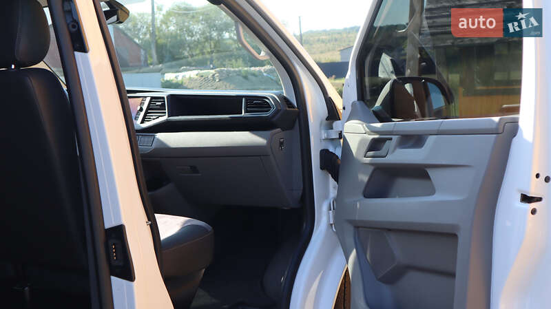 Минивэн Volkswagen Transporter 2019 в Ивано-Франковске