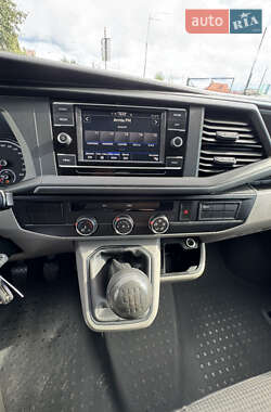 Грузовой фургон Volkswagen Transporter 2021 в 