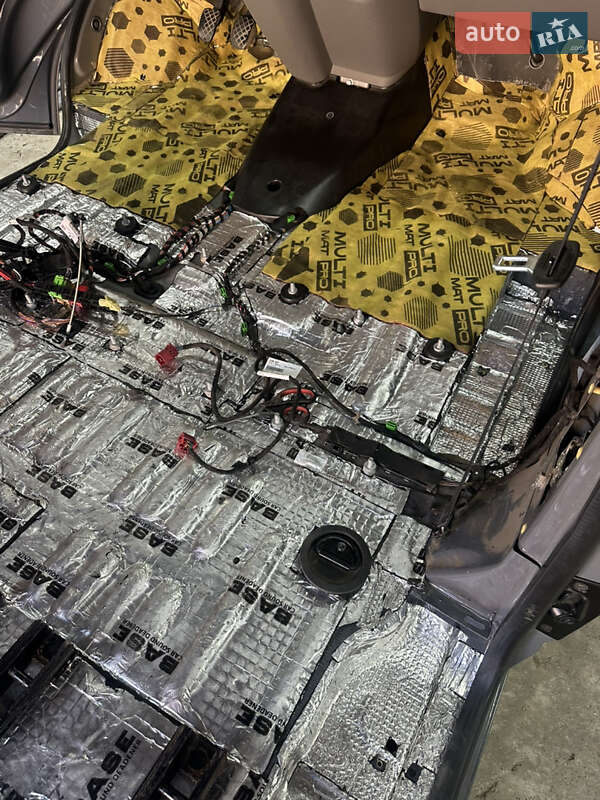 Минивэн Volkswagen Transporter 2020 в Киеве