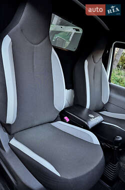 Грузовой фургон Volkswagen Transporter 1998 в 