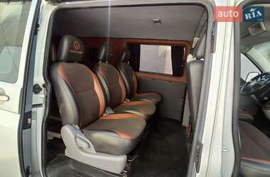 Минивэн Volkswagen Transporter 2005 в 