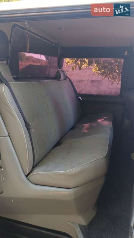Минивэн Volkswagen Transporter 2001 в Благовещенском