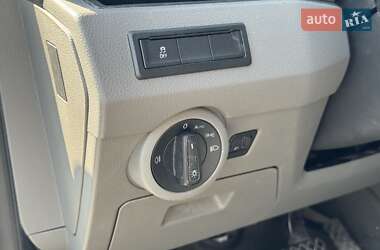 Грузовой фургон Volkswagen Transporter 2020 в 