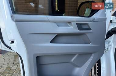 Грузовой фургон Volkswagen Transporter 2020 в 