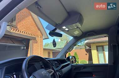 Грузовой фургон Volkswagen Transporter 2020 в 