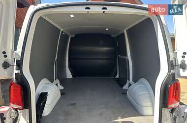 Грузовой фургон Volkswagen Transporter 2020 в 