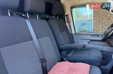 Грузовой фургон Volkswagen Transporter 2020 в 