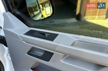 Грузовой фургон Volkswagen Transporter 2020 в 