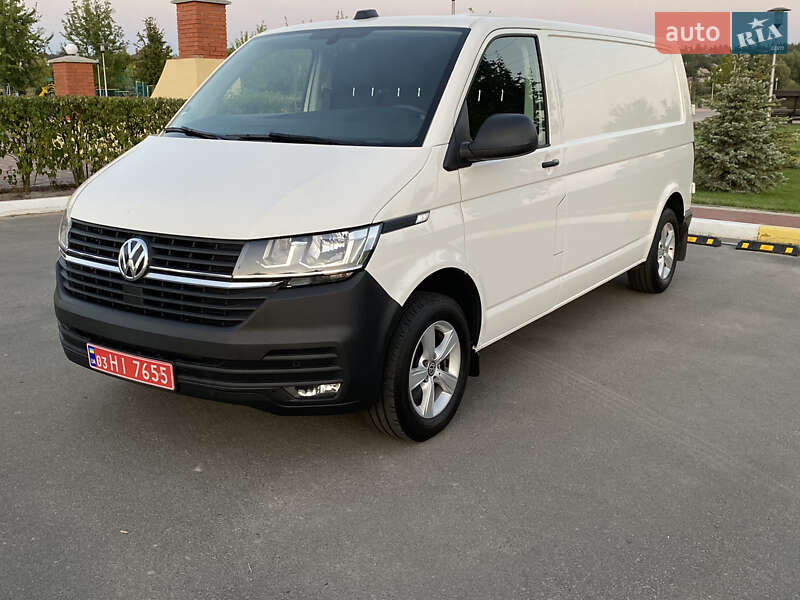 Грузовой фургон Volkswagen Transporter 2020 в Ирпене