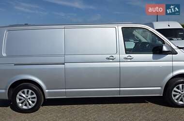 Вантажний фургон Volkswagen Transporter 2020 в 