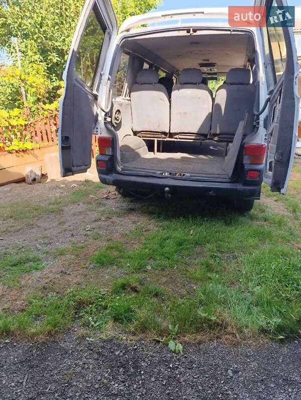 Минивэн Volkswagen Transporter 1996 в Вижнице фото 7 Минивэн Volkswagen Transporter 1996 в Вижнице