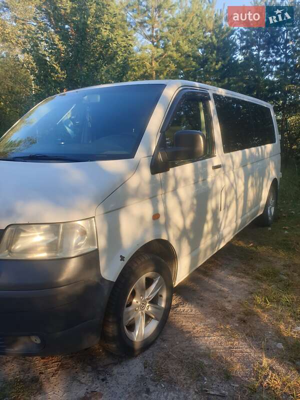 Минивэн Volkswagen Transporter 2005 в Рокитном