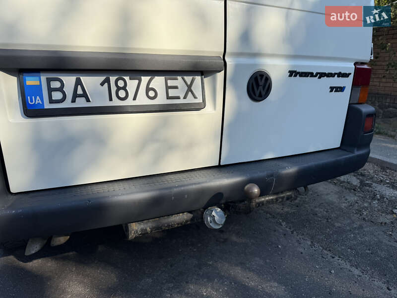 Мінівен Volkswagen Transporter 2002 в Кропивницькому