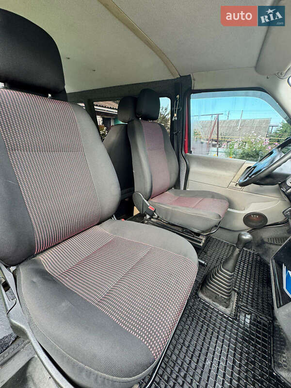 Минивэн Volkswagen Transporter 2001 в Кролевце