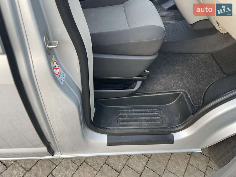 Грузовой фургон Volkswagen Transporter 2019 в Львове