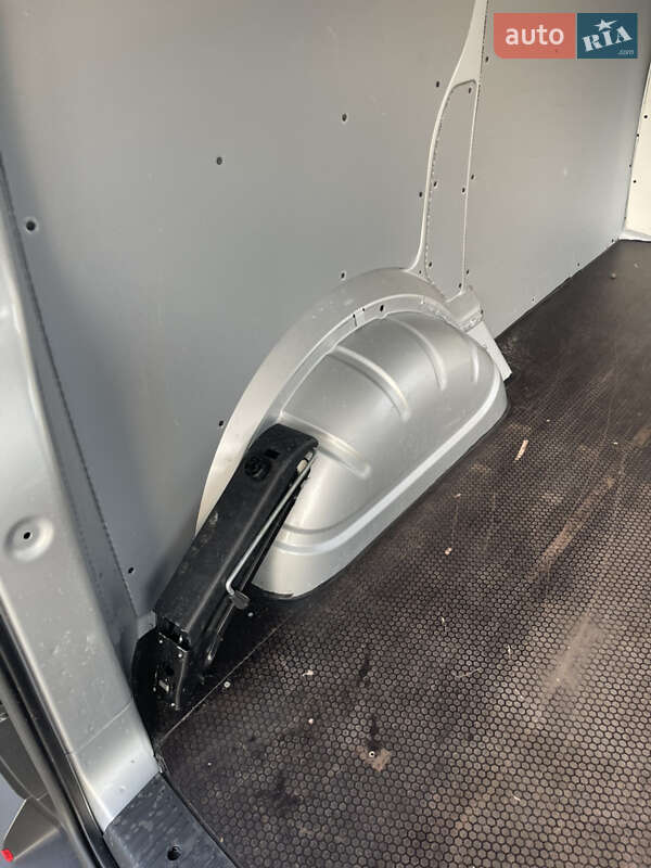 Грузовой фургон Volkswagen Transporter 2019 в Львове