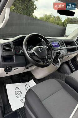 Минивэн Volkswagen Transporter 2019 в 