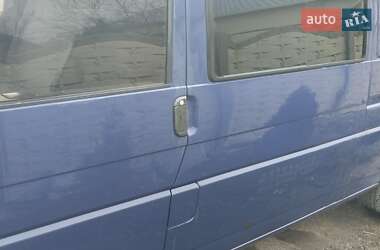 Минивэн Volkswagen Transporter 1993 в 