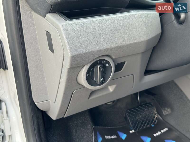 Грузовой фургон Volkswagen Transporter 2019 в Ровно