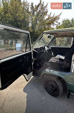 Минивэн Volkswagen Transporter 1990 в 