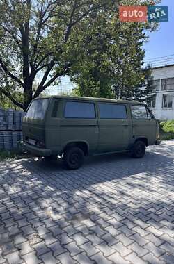 Минивэн Volkswagen Transporter 1990 в 