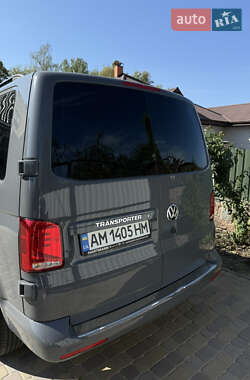 Минивэн Volkswagen Transporter 2019 в 