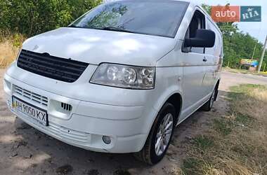 Грузовой фургон Volkswagen Transporter 2004 в 