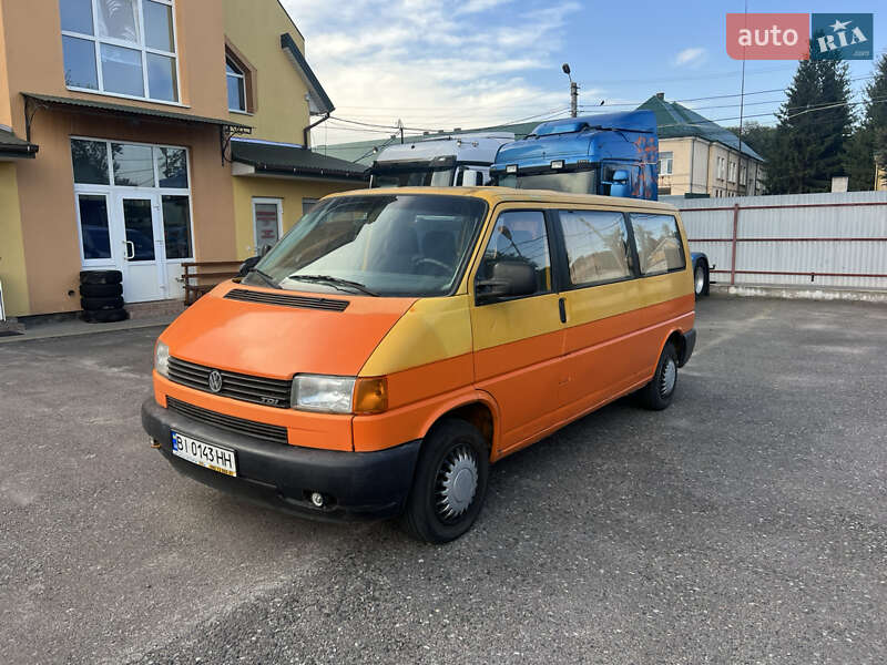 Минивэн Volkswagen Transporter 1996 в Дрогобыче