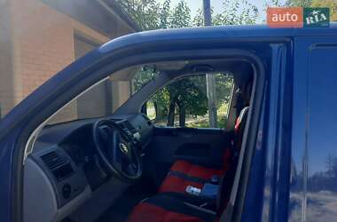 Грузовой фургон Volkswagen Transporter 2006 в 