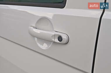 Грузовой фургон Volkswagen Transporter 2020 в 