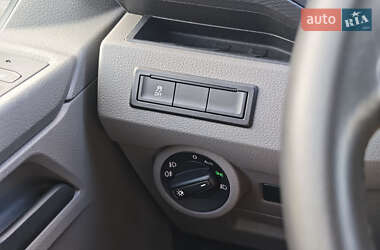 Грузовой фургон Volkswagen Transporter 2020 в 