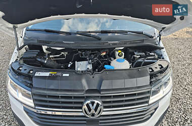 Грузовой фургон Volkswagen Transporter 2020 в 