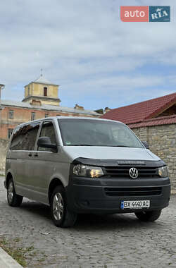 Минивэн Volkswagen Transporter 2011 в 