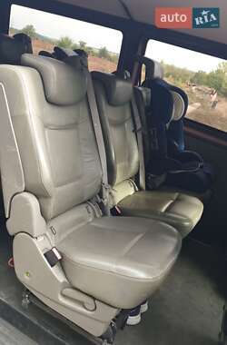 Минивэн Volkswagen Transporter 2013 в 