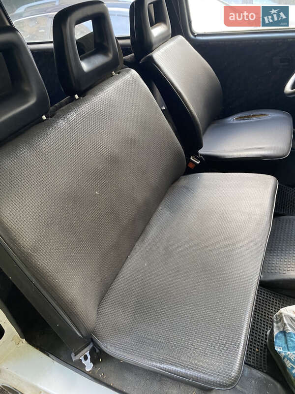 Минивэн Volkswagen Transporter 1987 в Черновцах