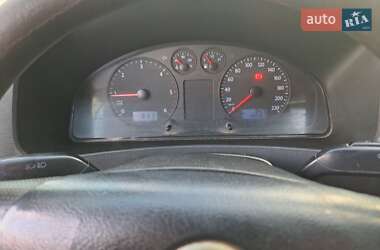Микроавтобус Volkswagen Transporter 2004 в 