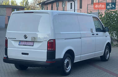 Грузовой фургон Volkswagen Transporter 2017 в 