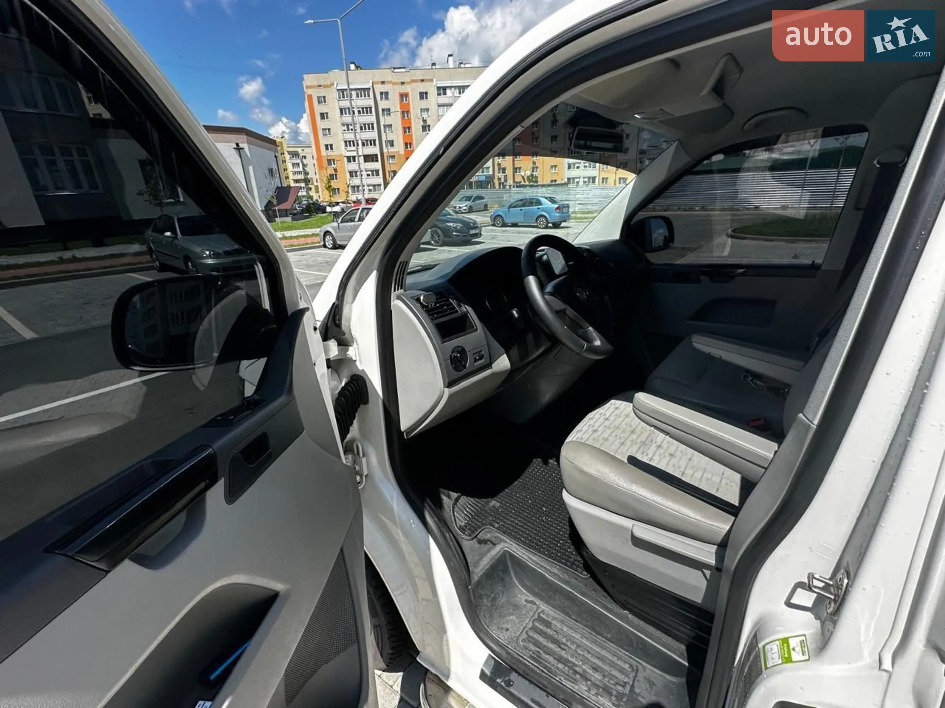 2013 Volkswagen Transporter - мініатюра 5