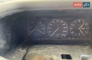 Грузовой фургон Volkswagen Transporter 1992 в 