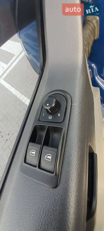 Минивэн Volkswagen Transporter 2010 в Виннице