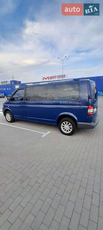 Минивэн Volkswagen Transporter 2010 в Виннице