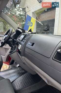 Мінівен Volkswagen Transporter 2004 в Чернівцях