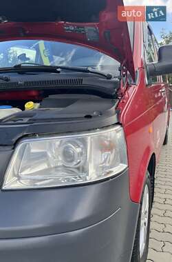 Минивэн Volkswagen Transporter 2004 в 