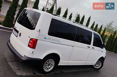 Минивэн Volkswagen Transporter 2016 в 