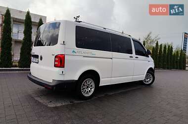 Минивэн Volkswagen Transporter 2016 в 